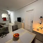 Modern 2-bedroom * Торевьиа