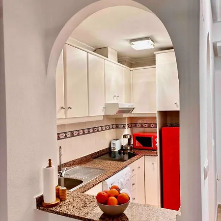 Apartamento Modern 2-bedroom Torrevieja