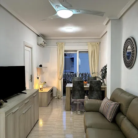 Modern 2-bedroom טורבייחה